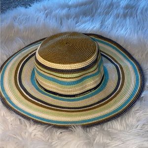 Multicolor floppy straw hat